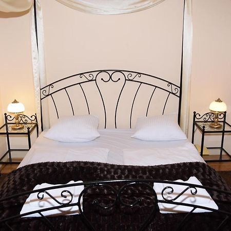 Hotel Zamek Bytow Bagian luar foto