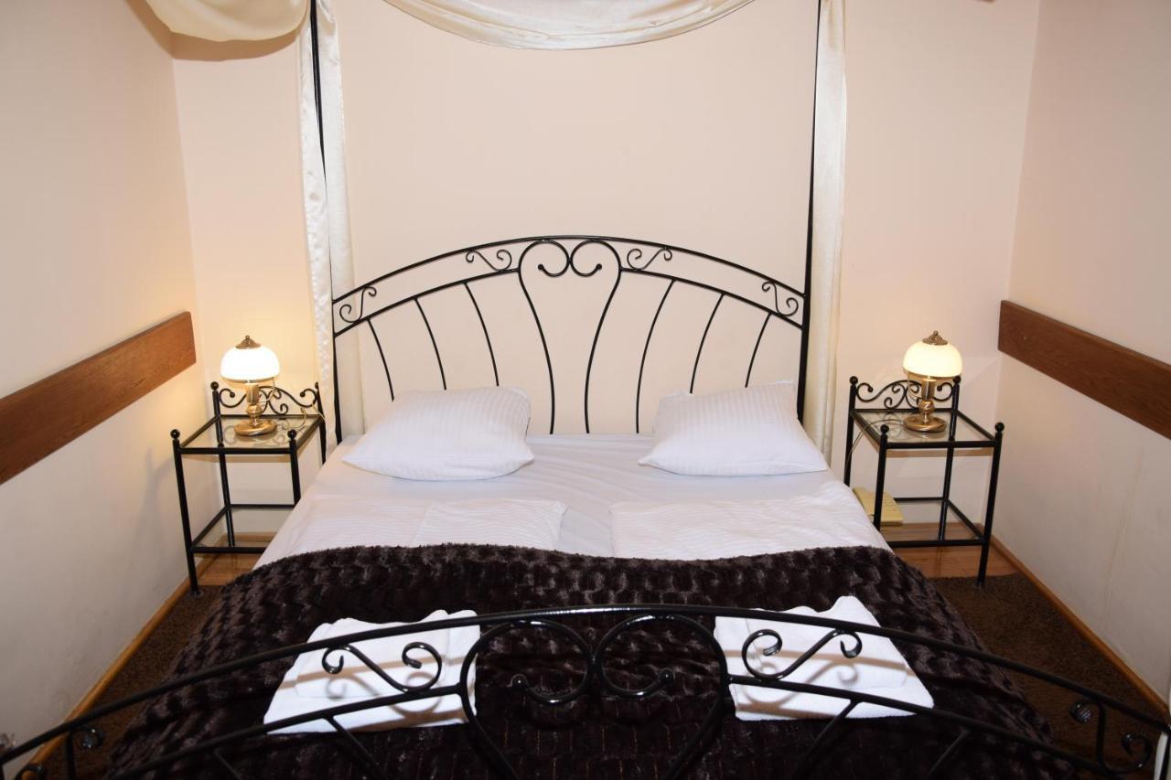 Hotel Zamek Bytow Bagian luar foto