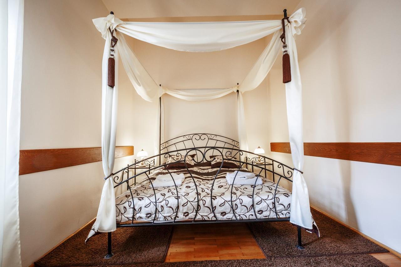 Hotel Zamek Bytow Bagian luar foto